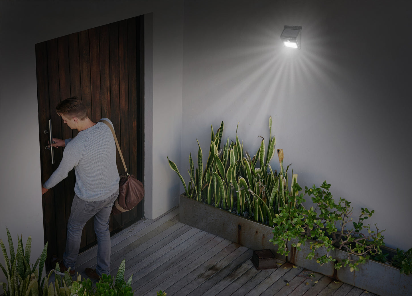 2 Pack Solar Motion Activated Wall Light (Refurbished)