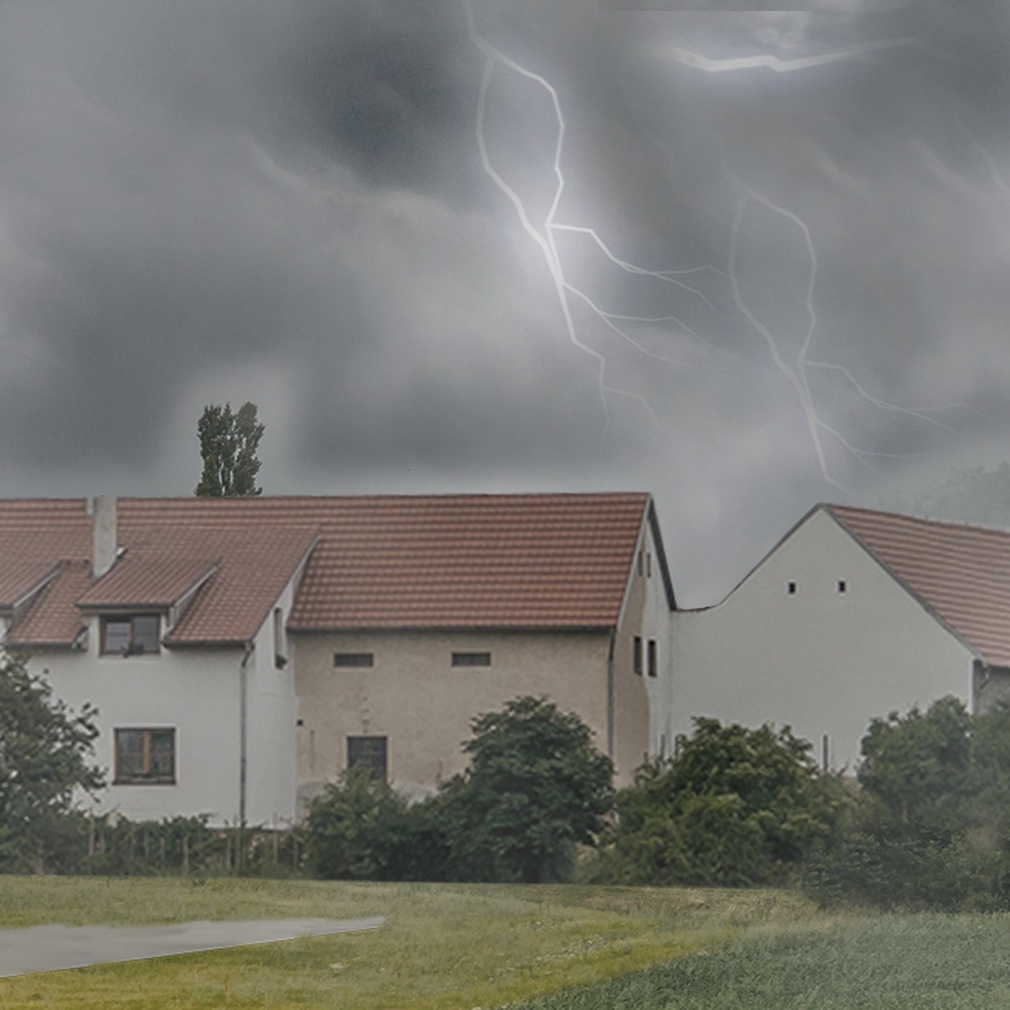 500 Watt Puresine Solar Power Generator